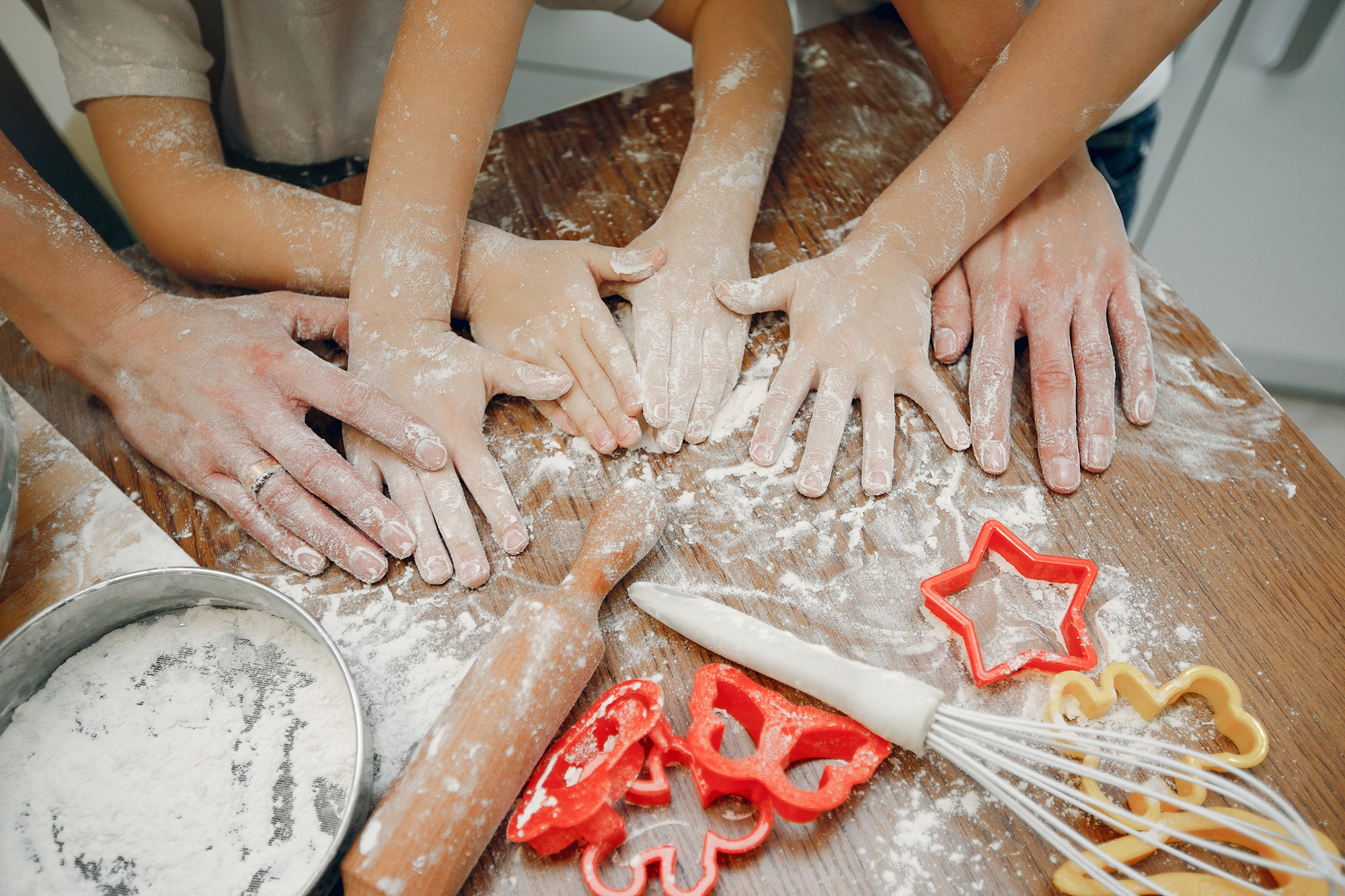 Cutting pastry